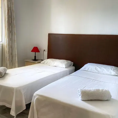 Tenerife Los Cristianos Dinastia One Bedroom With Great Pool And Mountain Views * Los Cristianos (Tenerife)