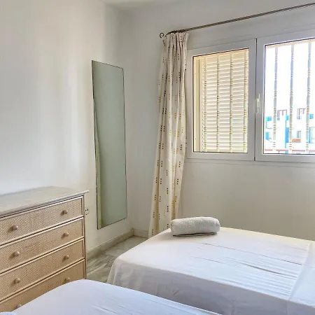 Tenerife Los Cristianos Dinastia One Bedroom With Great Pool And Mountain Views *